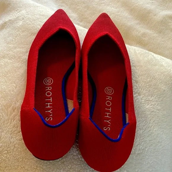 Red Point Rothy’s - Picture 7 of 8